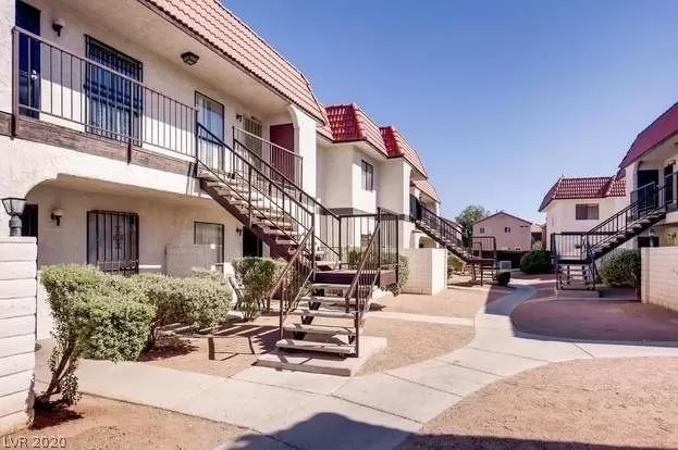 MLS: 2215187 Condo For Sale