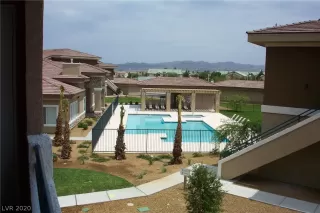 Photo #1: 2215198 Listing 