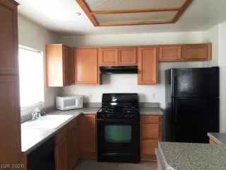 Photo #4: 2215198 Listing 