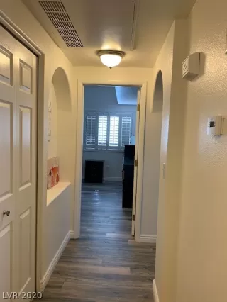 Photo #2: 2215223 Listing