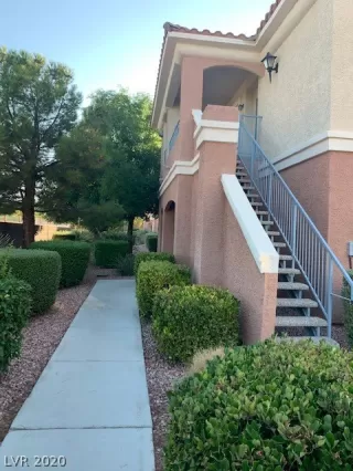 Photo #6: 2215223 Listing