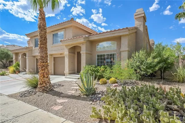 MLS: 2215259 Condo For Sale