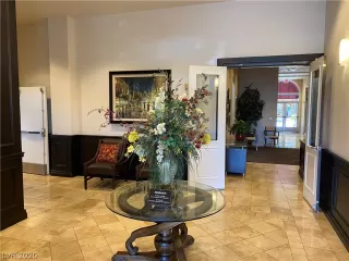 Photo #2: 2215353 Listing 