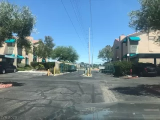 Photo #1: 2215359 Listing 