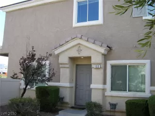 Photo #1: 2215401 Listing