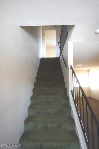 Photo #4: 2215437 Listing 