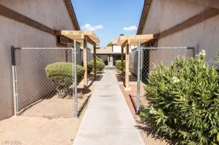 Photo #6: 2215476 Listing