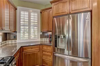 Photo #2: 2215493 Listing 