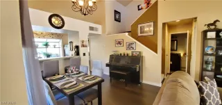 Photo #4: 2215533 Listing