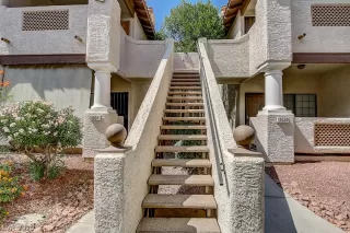 Photo #5: 2215547 Listing 