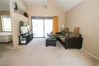 Photo #5: 2215568 Listing 