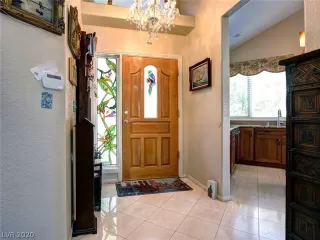 Photo #2: 2215572 Listing 