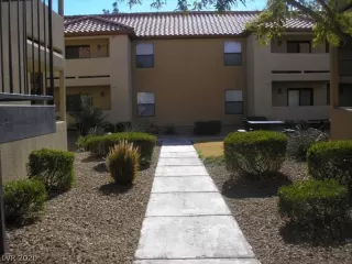 Photo #2: 2215593 Listing 