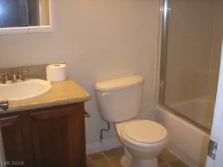Photo #4: 2215593 Listing 