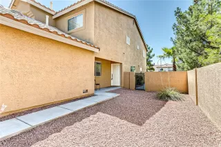 Photo #2: 2215687 Listing 