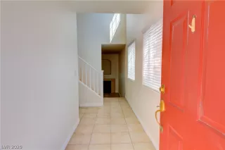 Photo #3: 2215736 Listing