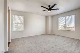 Photo #6: 2215750 Listing