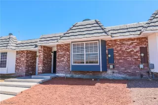 Photo #2: 2215759 Listing 