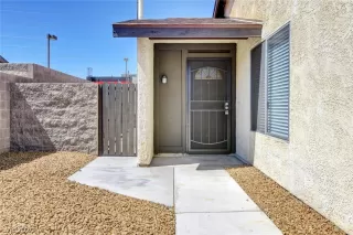 Photo #1: 2215786 Listing