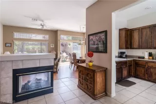 Photo #2: 2215806 Listing 