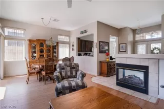 Photo #6: 2215806 Listing 