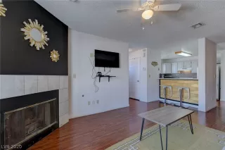 Photo #4: 2215848 Listing 