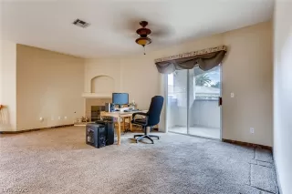 Photo #5: 2215863 Listing 