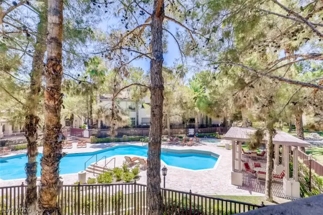 MLS: 2215895 Condo For Sale