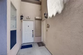 Photo #2: 2215895 Listing 