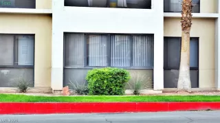 Photo #1: 2215952 Listing 