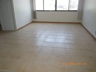 Photo #4: 2215952 Listing 