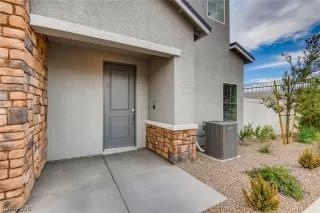 Photo #3: 2215962 Listing 