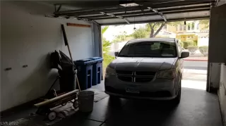 Photo #3: 2216004 Listing 