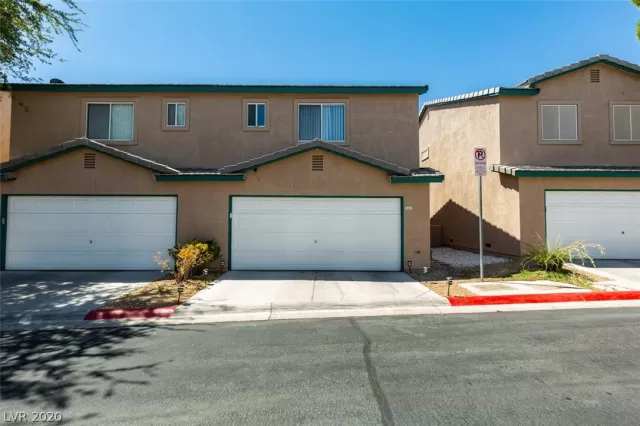 MLS: 2216133 Condo For Sale