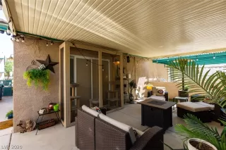 Photo #5: 2216133 Listing