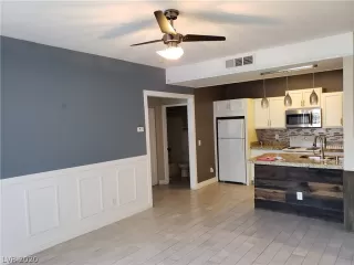 Photo #1: 2216135 Listing 