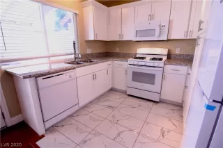 Photo #1: 2216144 Listing 