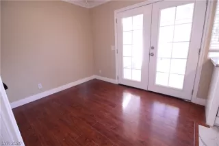 Photo #2: 2216144 Listing 