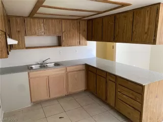 Photo #3: 2216159 Listing 