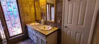 Photo #6: 2216169 Listing 