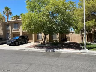 Photo #1: 2216204 Listing 