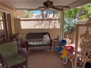 Photo #4: 2216204 Listing 