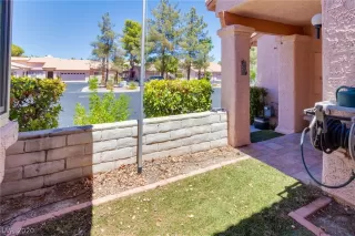 Photo #2: 2216206 Listing