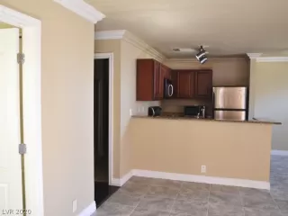 Photo #1: 2216247 Listing