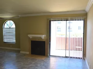 Photo #3: 2216247 Listing