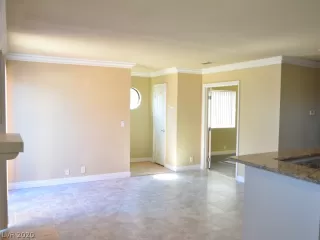 Photo #4: 2216247 Listing