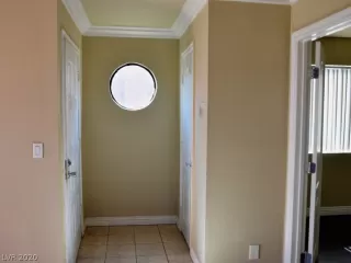 Photo #5: 2216247 Listing