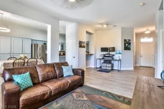 Photo #2: 2216259 Listing