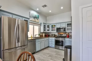 Photo #6: 2216259 Listing