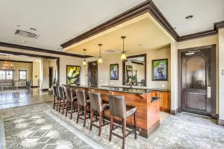 Photo #3: 2216264 Listing